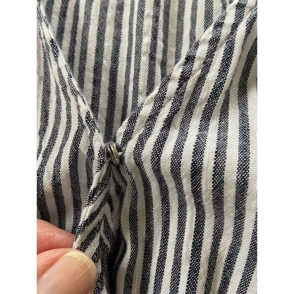 Old Navy Wrap-Front V-Neck Blouse Blue and White Striped Long Sleeve Size XS - Picture 4 of 13